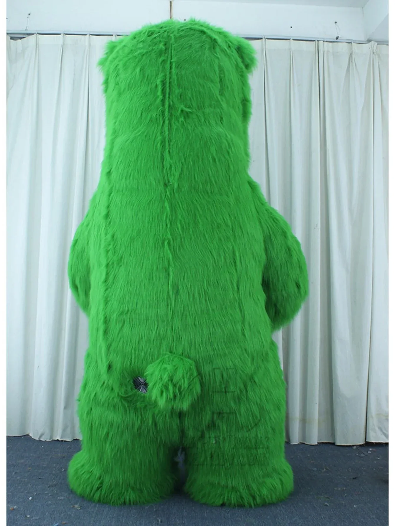 Furry Green Bear Inflatable Ma - Wedding Dress recension och pris